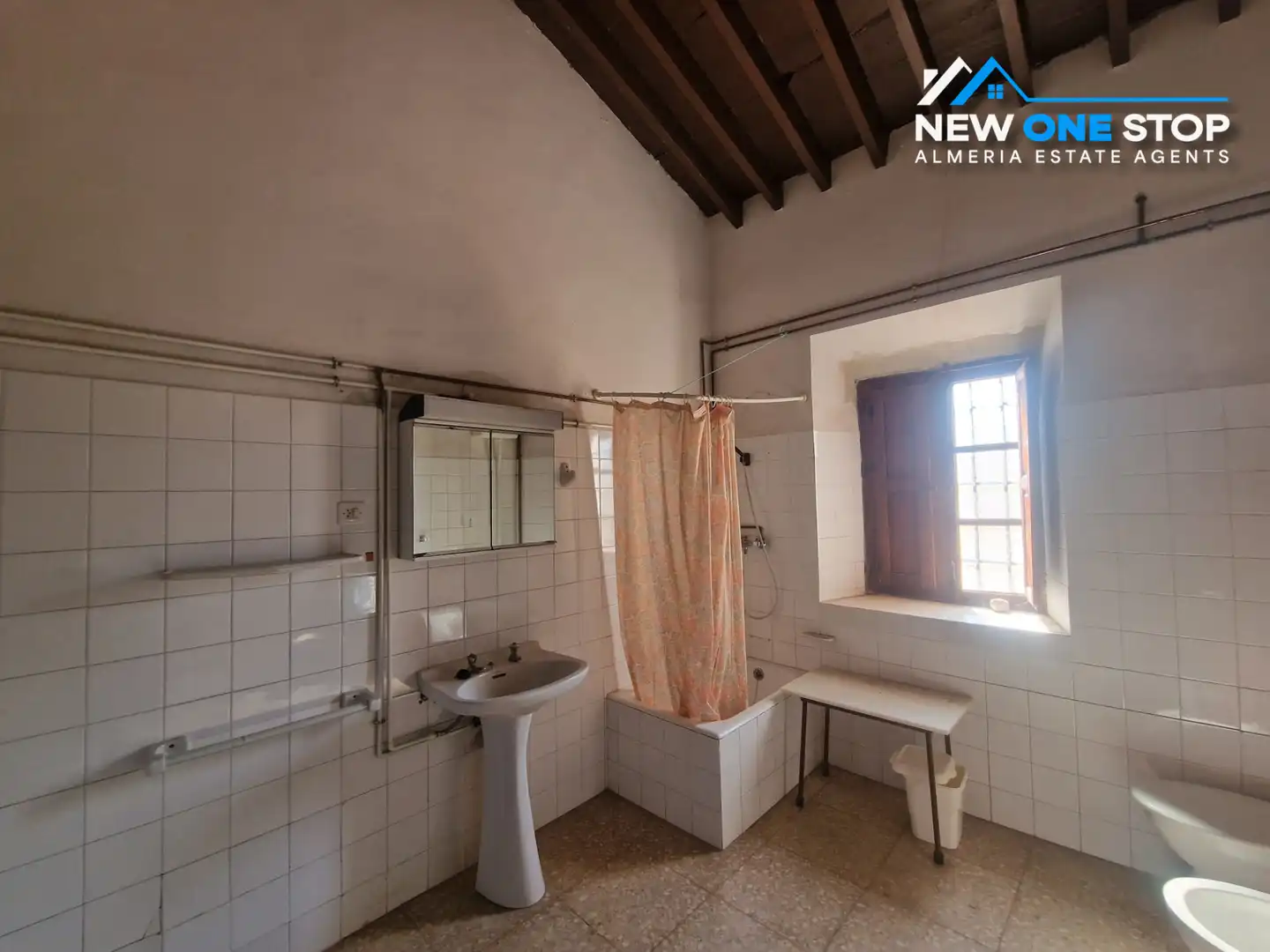 Baño de Finca rústica en venta en Cuevas del Almanzora con Jardín privado y Balcón