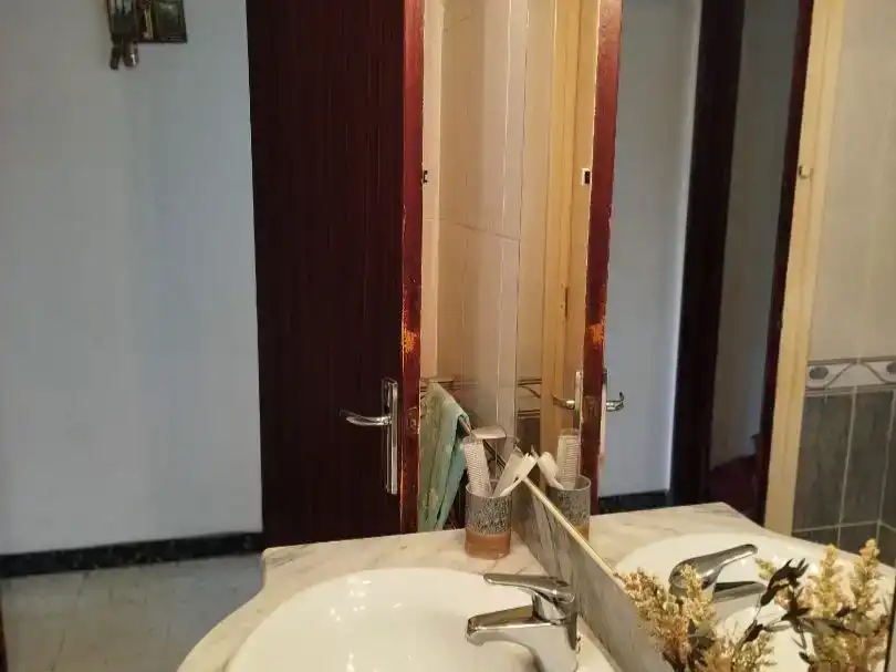 Badezimmer von Wohnung zum Verkauf in Les Borges Blanques mit Klimaanlage