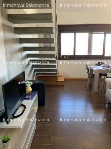Sala de estar de Dúplex de alquiler en Salamanca con Calefacción y Amueblado