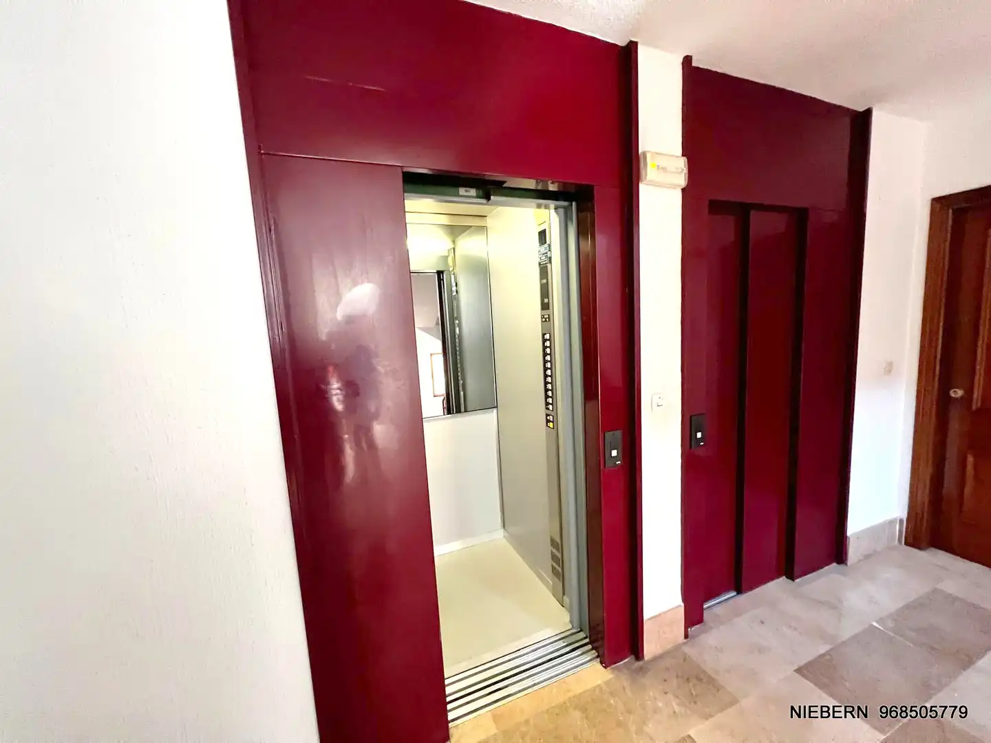 Appartamento con terrazza in affitto a Calle Doctor Luis Calandre 18, imagen 60