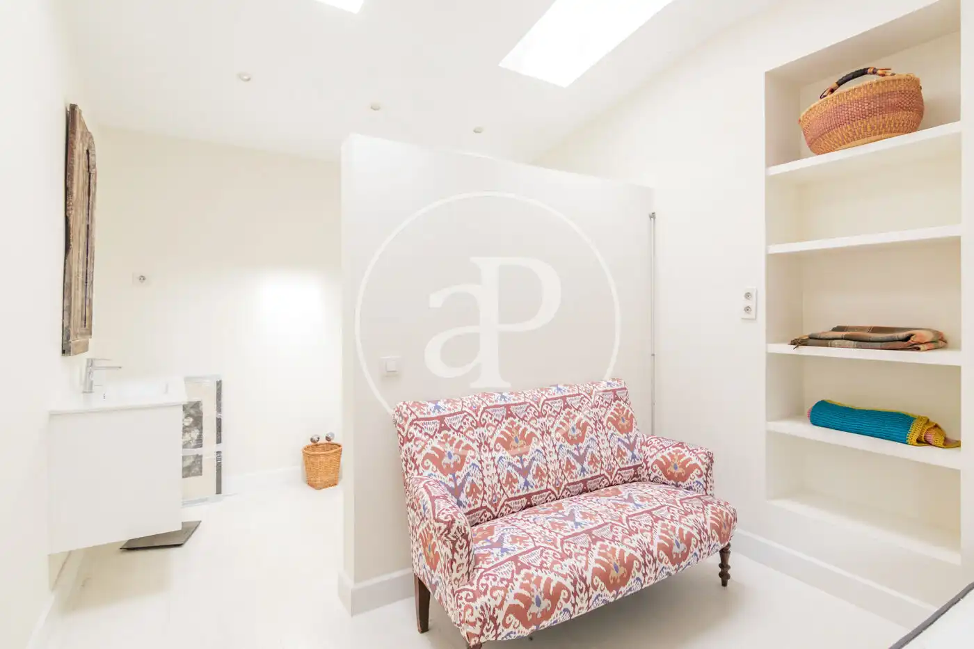 Sala d'estar de Casa o xalet de lloguer en Madrid amb Aire condicionat, Calefacció i Jardí privat