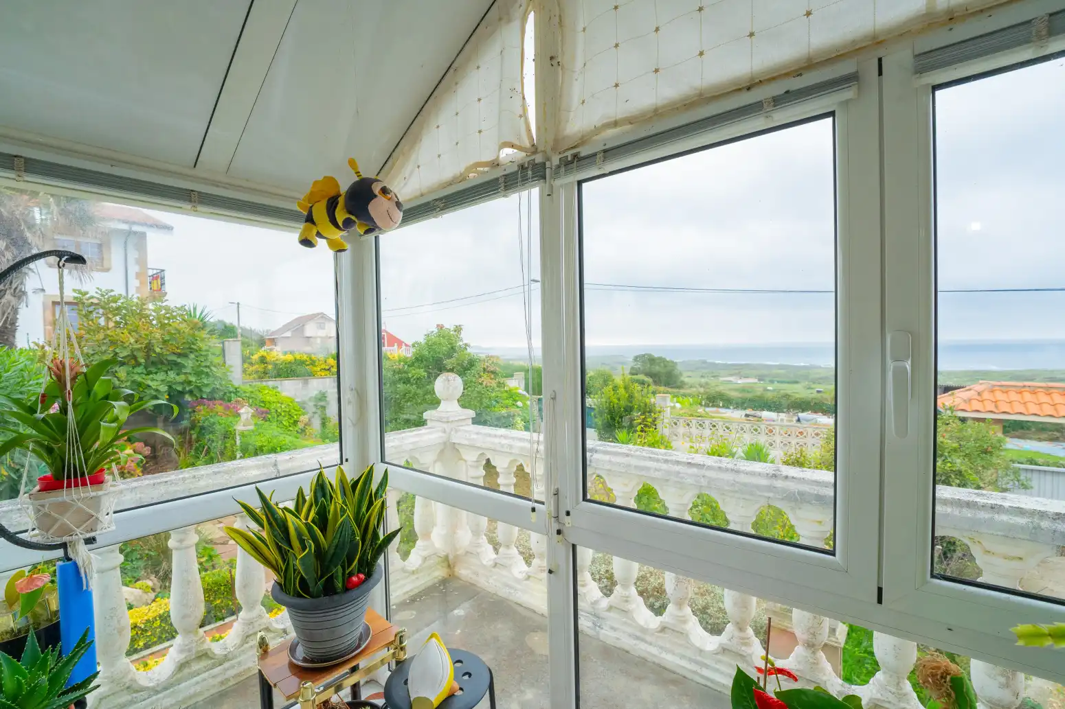 Balcony of Houses for sale in Cueto