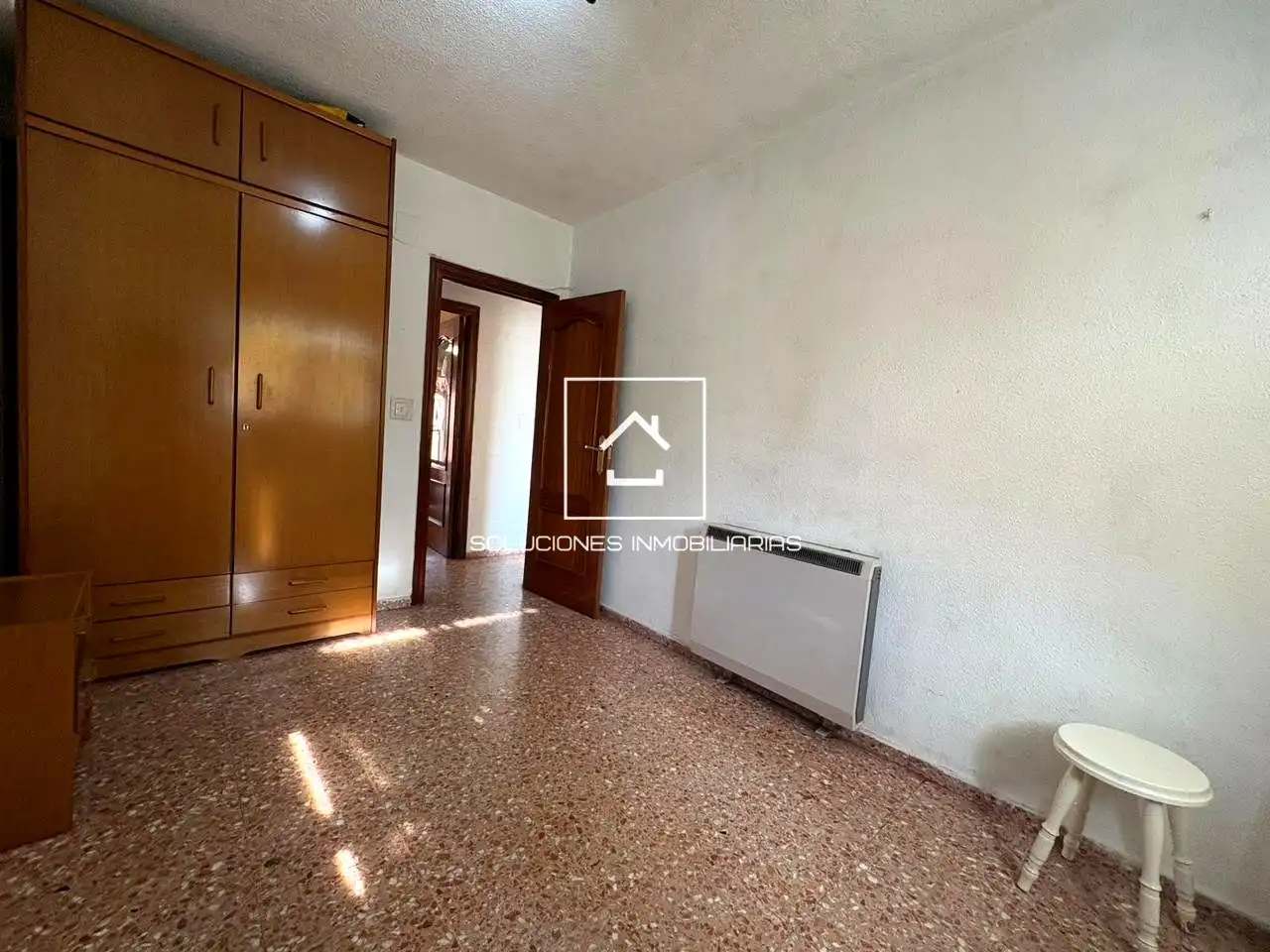 Außenansicht von Wohnung zum Verkauf in Madrid mit Terrasse