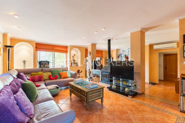 Casa-chalet en Venta en Benifaió