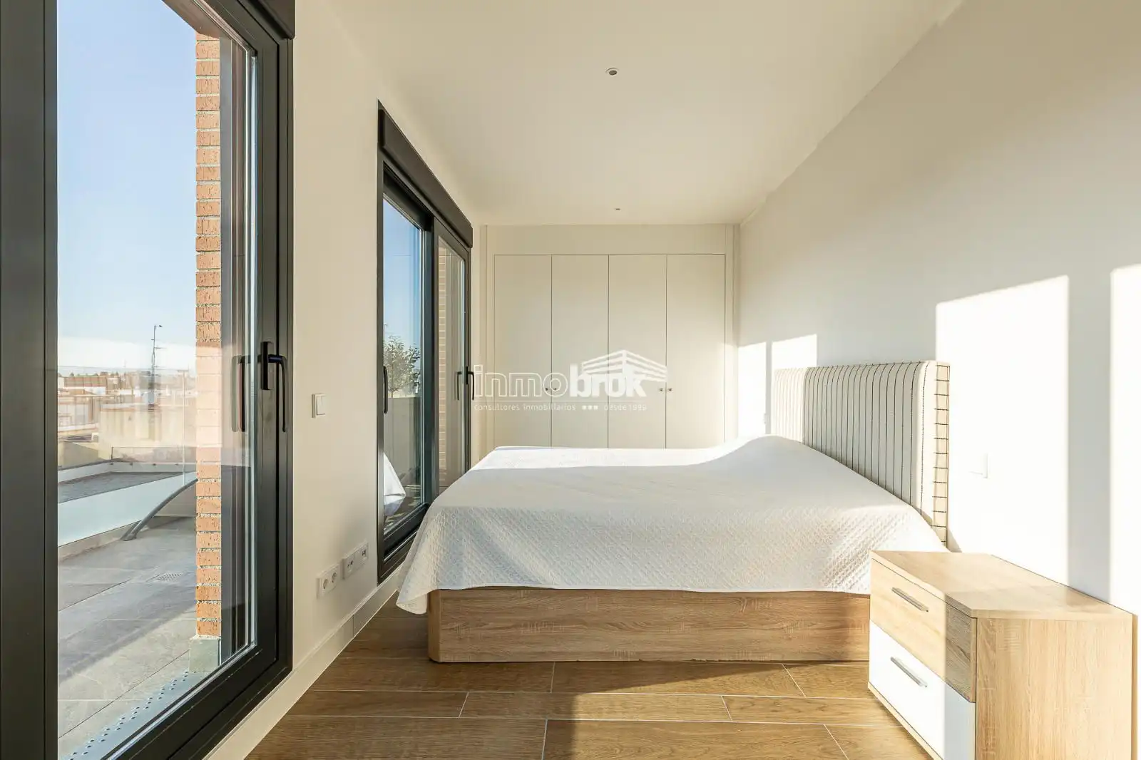Habitación de Ático de alquiler en Madrid con Aire acondicionado, Calefacción y Terraza