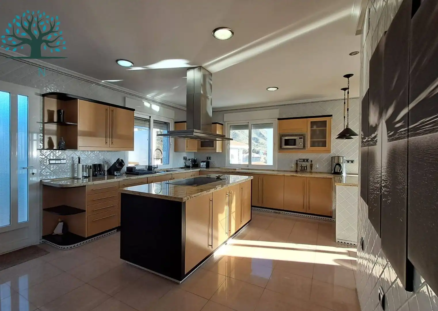 Cocina de Casa o chalet en venta en Cartagena con Aire acondicionado, Calefacción y Jardín privado