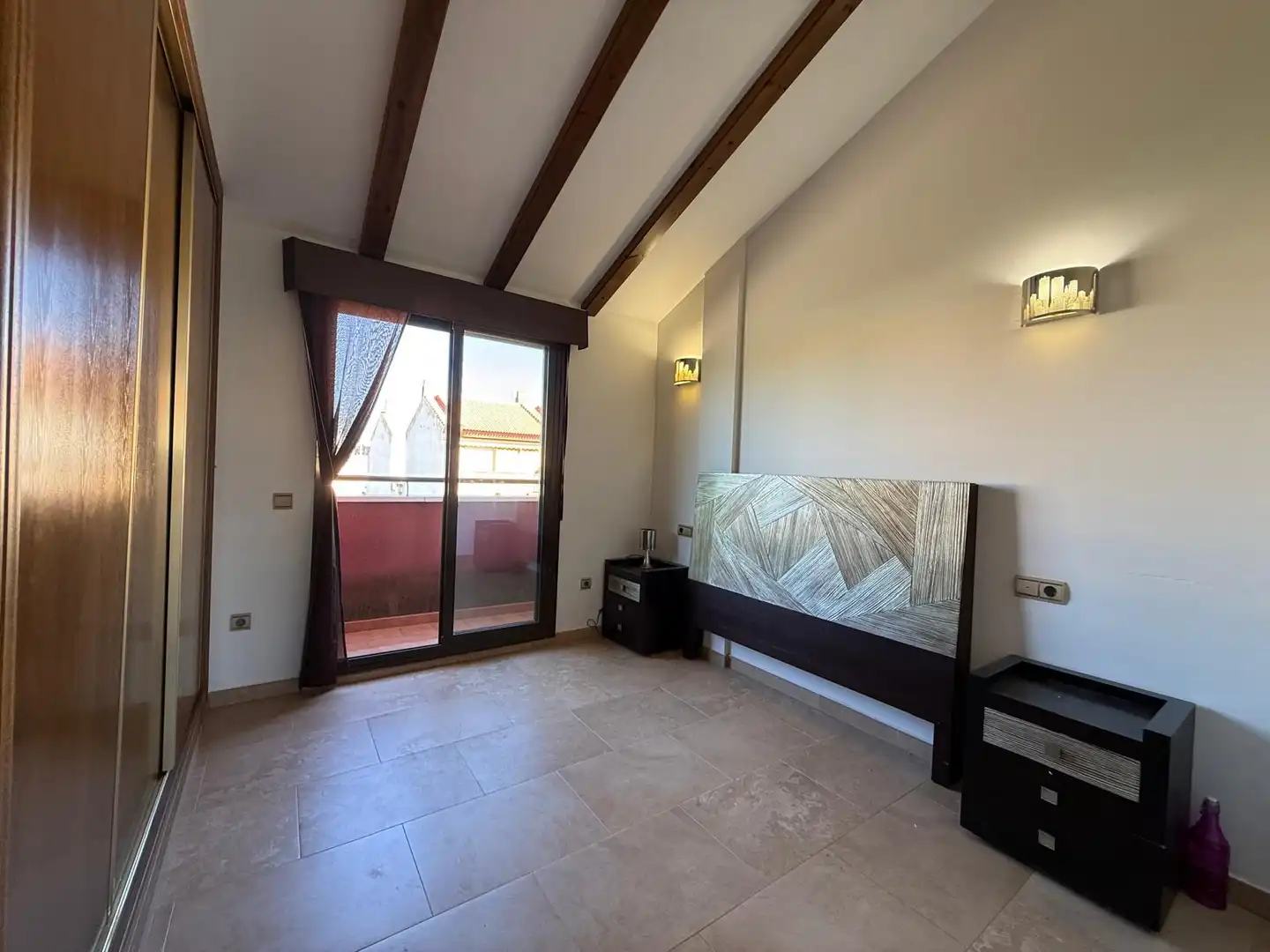 Habitación de Casa adosada en venta en San Pedro del Pinatar con Aire acondicionado, Calefacción y Jardín privado