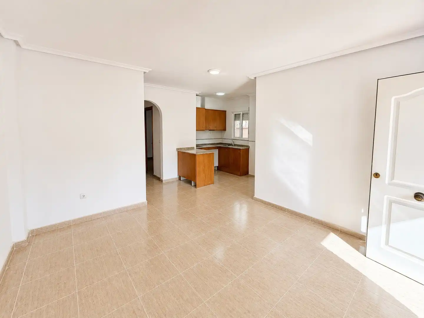 Cocina de Planta baja de alquiler en Algorfa con Aire acondicionado, Calefacción y Jardín privado