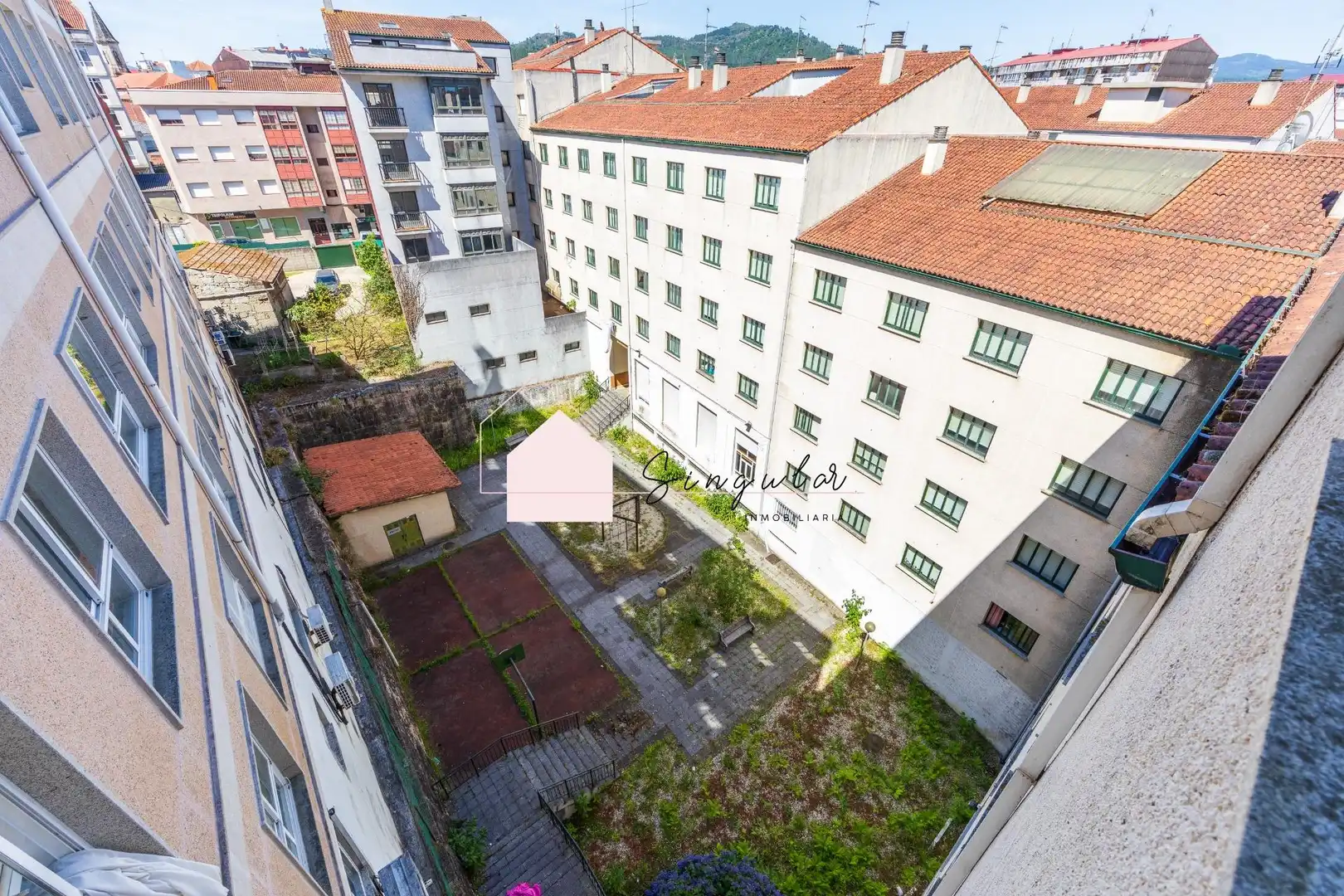 Exterior view of Flat for sale in Ponteareas  with Heating and Parquet flooring