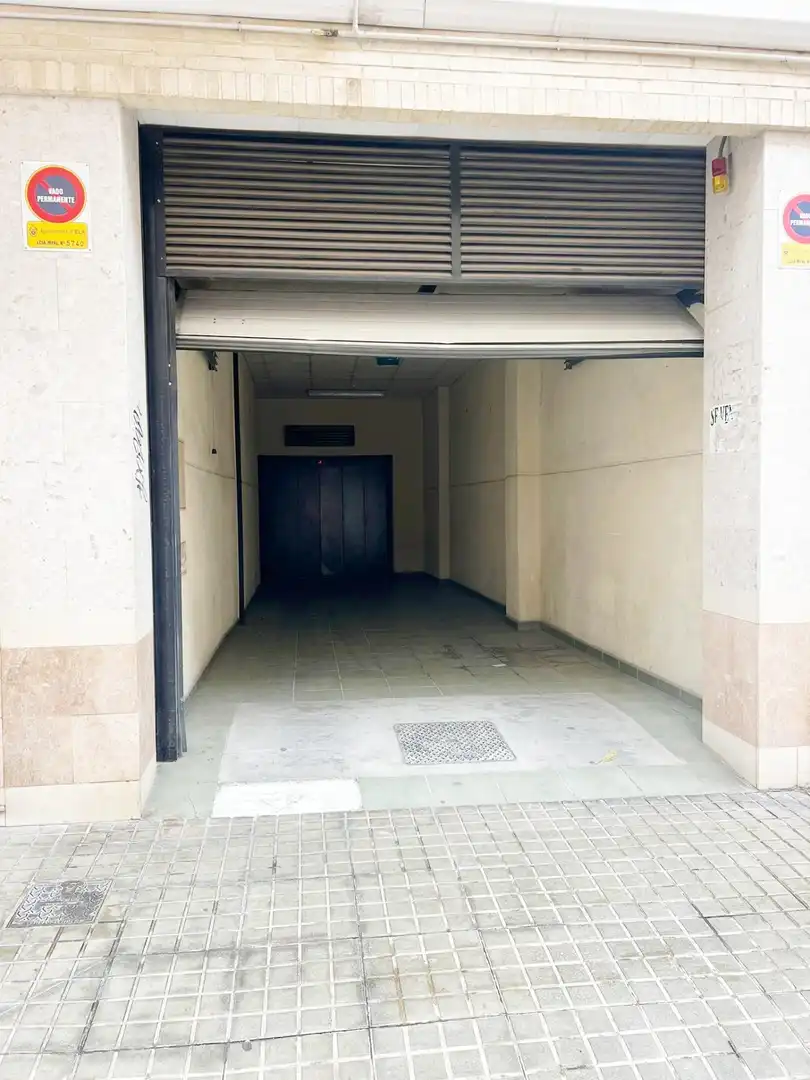 Einzelparkplatz zum Verkauf in Elche ciudad, imagen 4