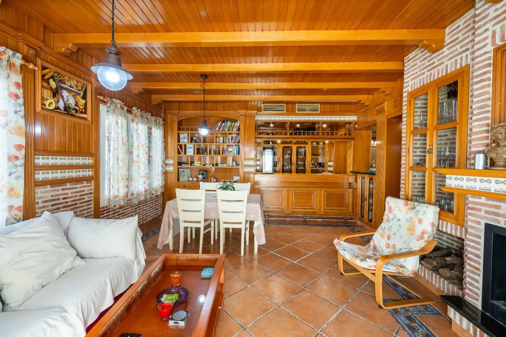 Comedor de Casa o chalet en venta en Roquetas de Mar con Aire acondicionado, Calefacción y Jardín privado