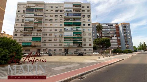 Foto 2 de Piso en venta en Avenida Antonio Masa Campos, Valdepasillas - La Paz - Huerta Rosales, Badajoz Capital