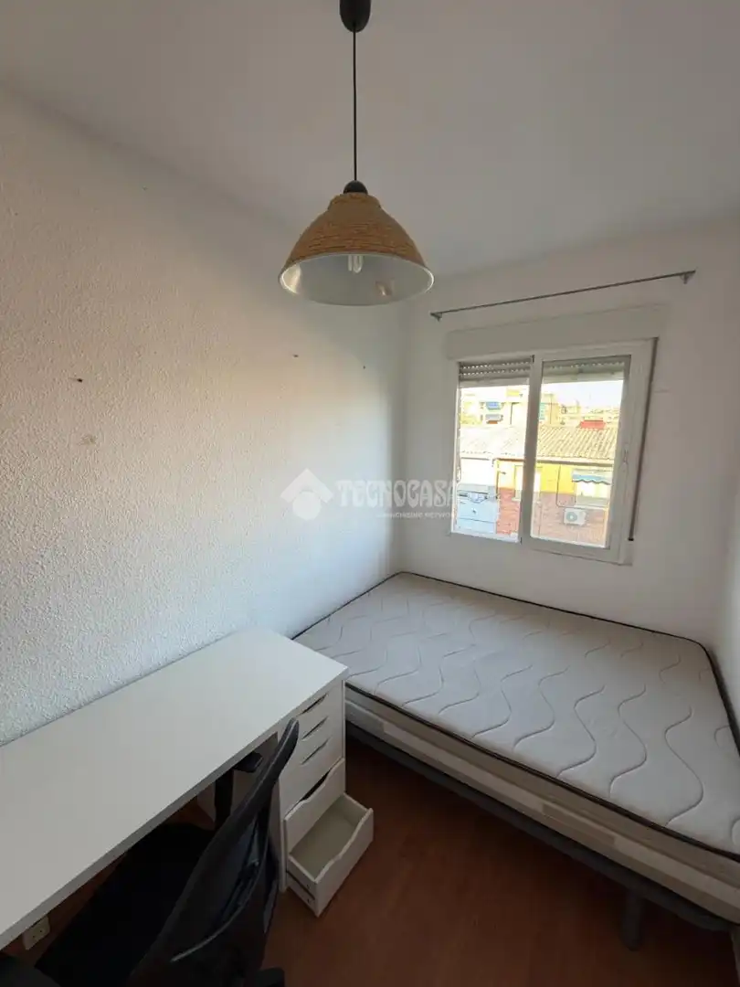 Bedroom of Flat for sale in Madrid  with Air Conditioner, Heating and Terrace