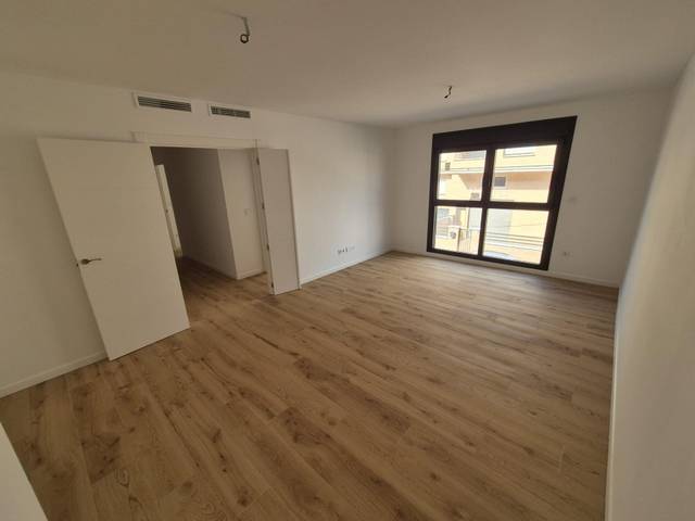 Piso en Alquiler en San Crispín - Huerta Nueva-Estación