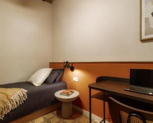 Bedroom of Apartment to share in  Barcelona Capital  with Heating, Furnished and Oven