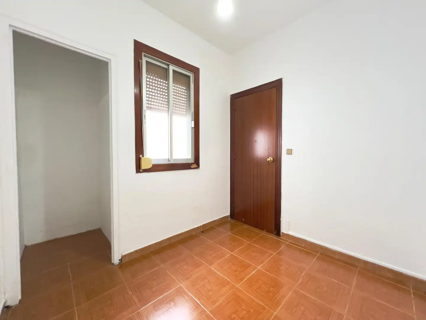 Bedroom of Flat for sale in Barcelona  with Alarm