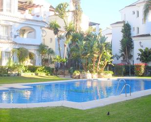 Jardí de Àtic de lloguer en Marbella amb Aire condicionat, Terrassa i Moblat