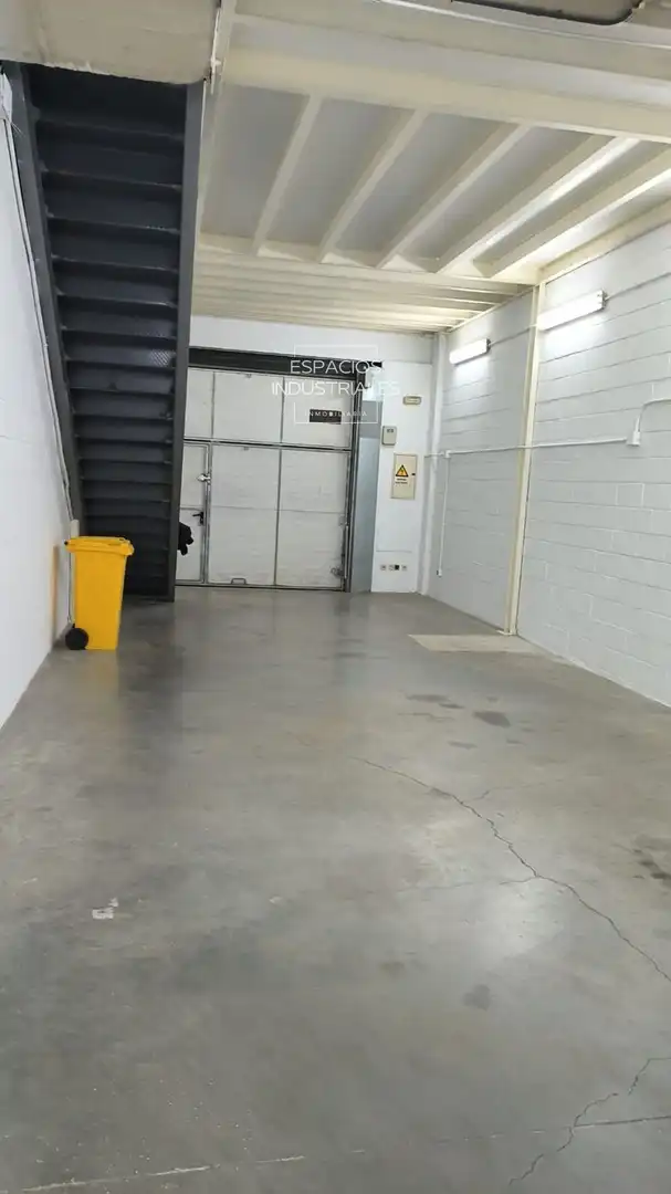 Nave industrial en venta en Mejorada del Campo