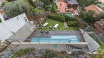 Swimming pool of House or chalet for sale in Esplugues de Llobregat  with Air Conditioner, Heating and Private garden