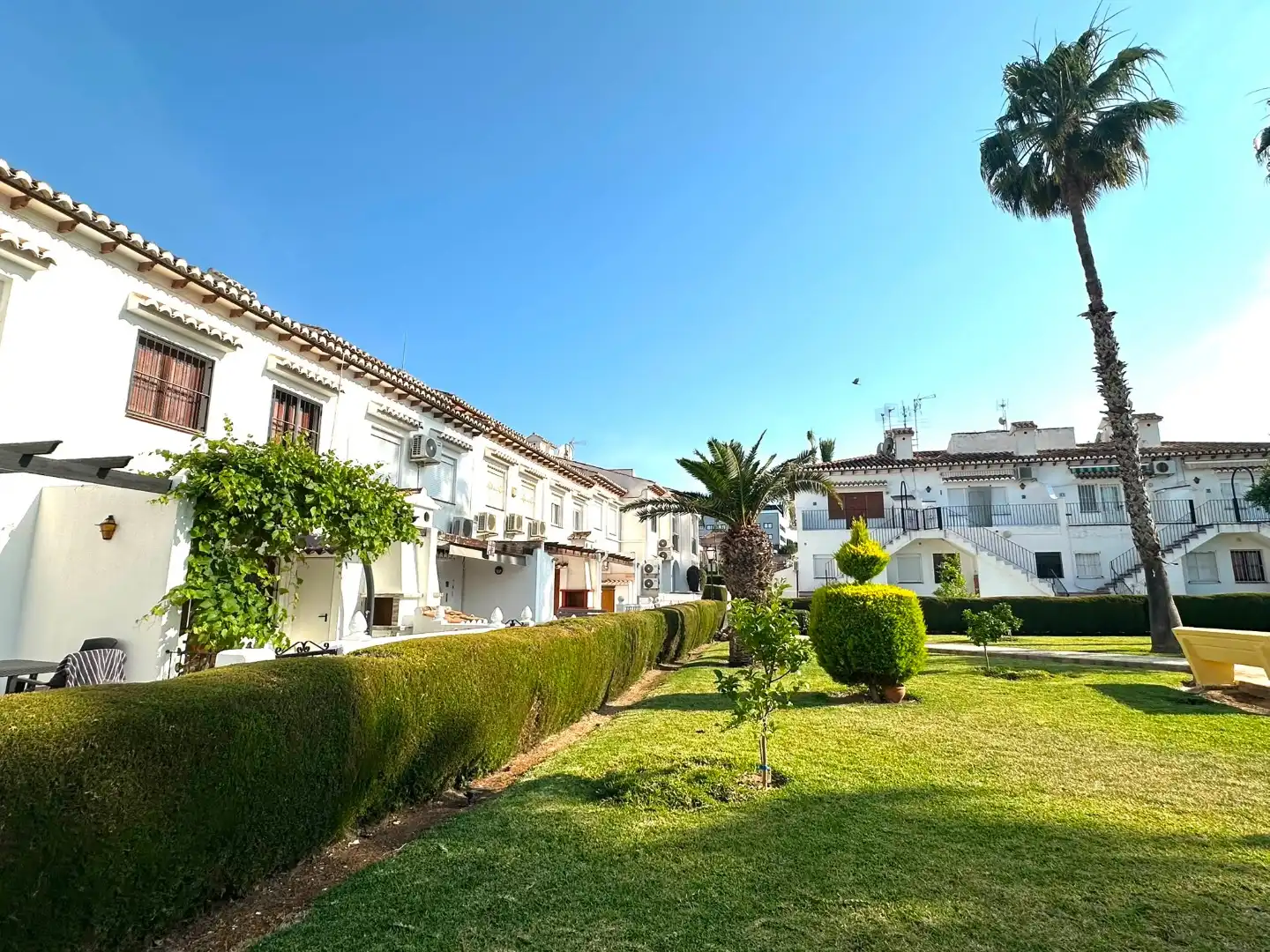 Außenansicht von Dachboden zum Verkauf in Torrevieja mit Klimaanlage und Terrasse