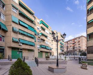 Vista exterior de Pis en venda en  Granada Capital amb Aire condicionat, Calefacció i Parquet