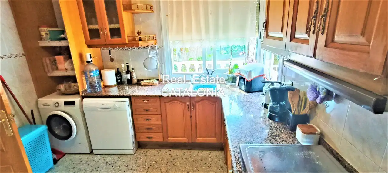 Cuina de Casa o xalet en venda en Lloret de Mar amb Calefacció, Jardí privat i Terrassa
