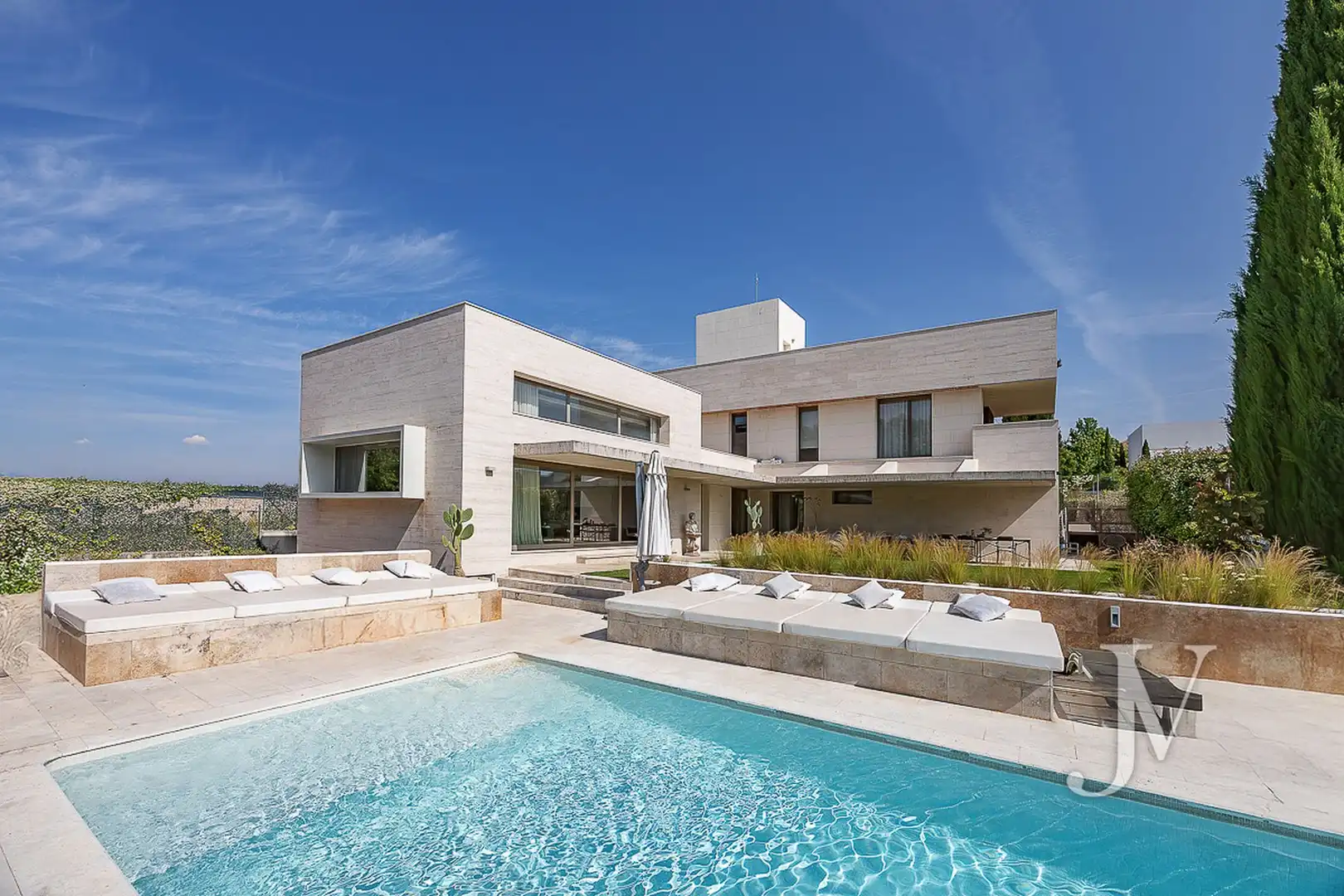 Exterior view of Houses for sale in Madrid  with Air Conditioner, Heating and Private garden
