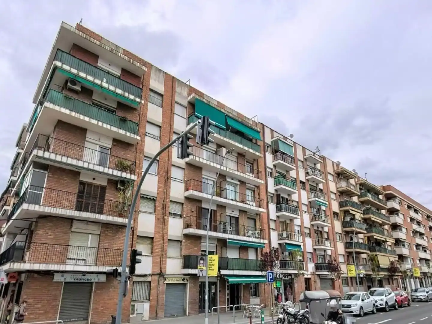 Außenansicht von Wohnung zum Verkauf in Granollers