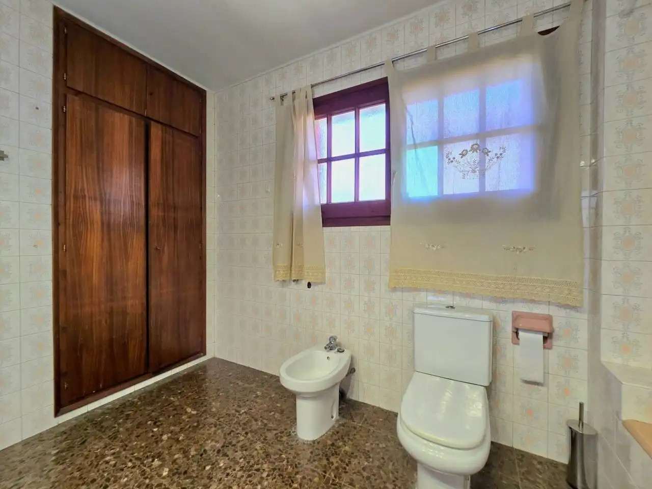Bany de Casa o xalet en venda en Vilanova i la Geltrú amb Jardí privat i Terrassa
