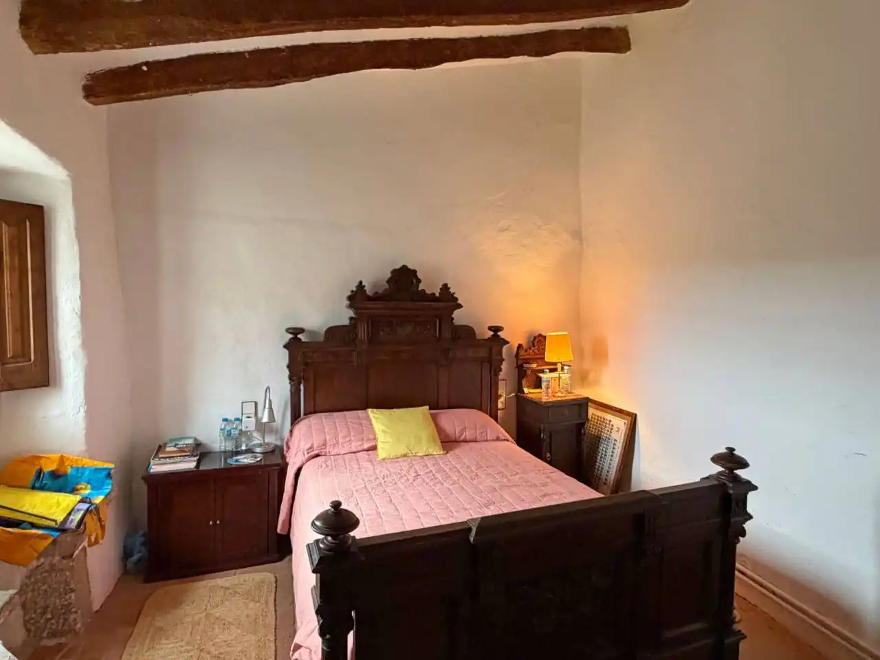 Dormitori de Finca rústica en venda en La Tallada d'Empordà amb Aire condicionat, Calefacció i Jardí privat