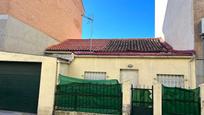 Vista exterior de Casa adosada en venda en Collado Villalba amb Terrassa