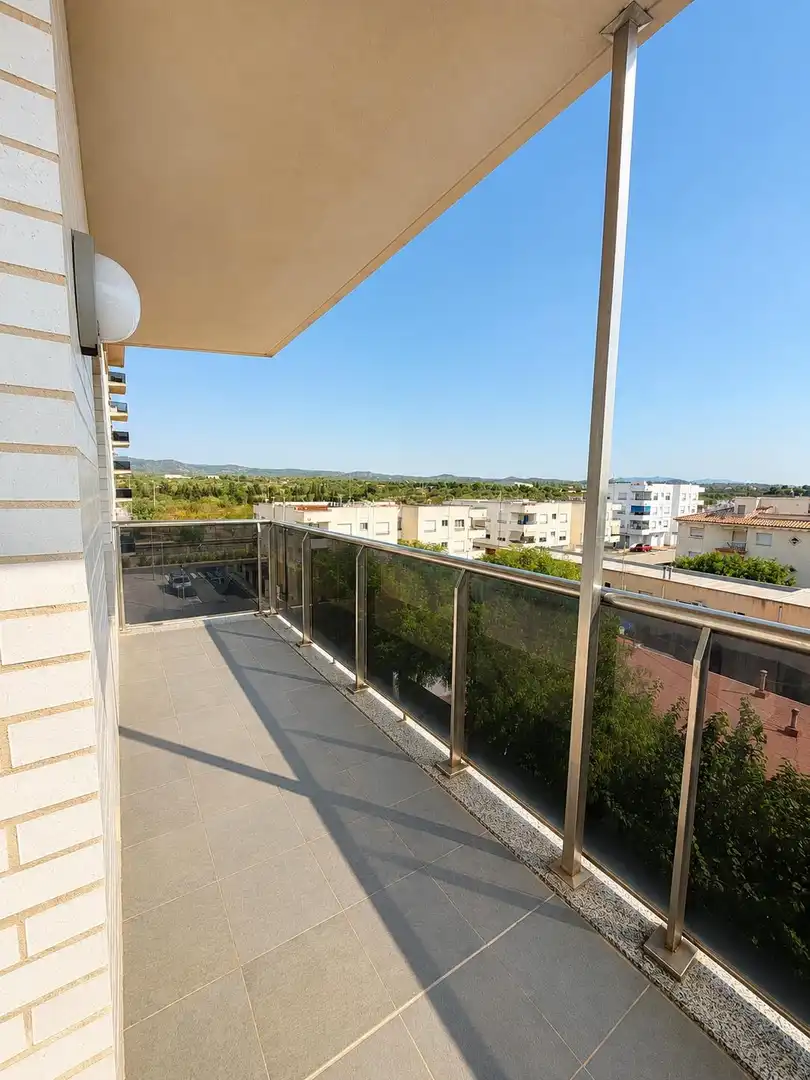 Terraza de Apartamento en venta en L'Ampolla con Aire acondicionado, Terraza y Amueblado