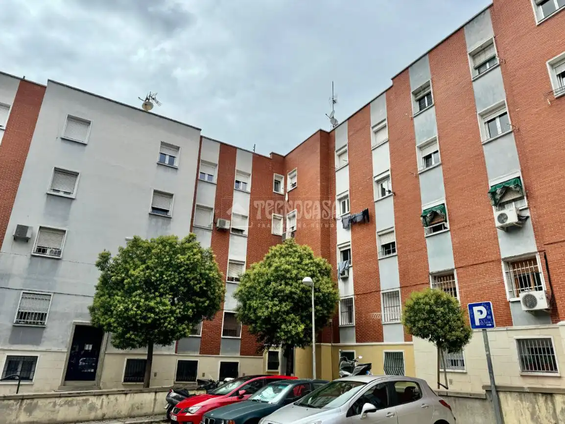 Vista exterior de Piso en venta en Madrid