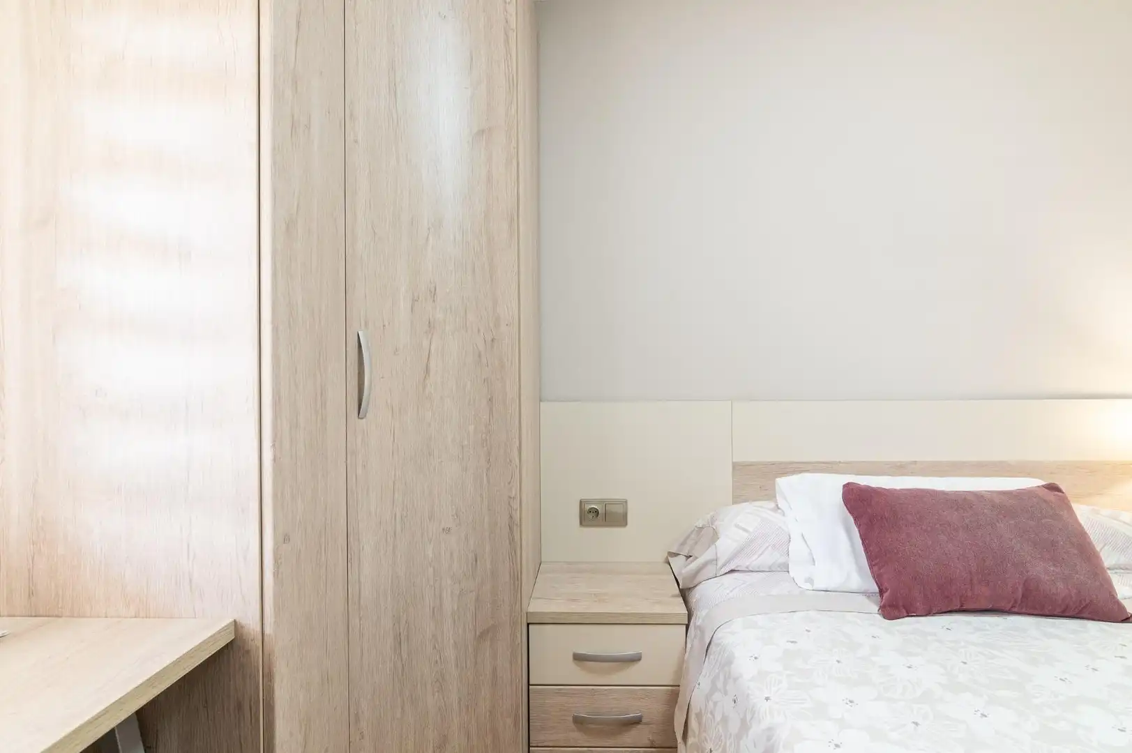 Dormitori de Pis en venda en  Pamplona / Iruña amb Calefacció, Parquet i Traster