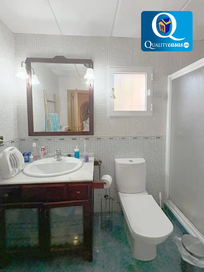 Baño de Casa o chalet en venta en Mutxamel con Aire acondicionado, Calefacción y Terraza