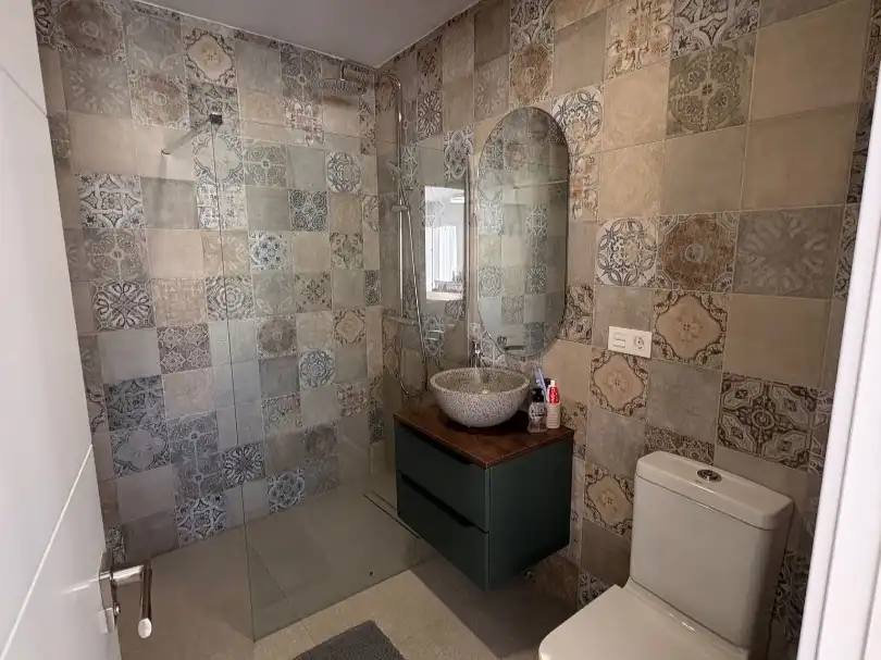 Baño de Casa o chalet en venta en Almería con Aire acondicionado, Calefacción y Jardín privado