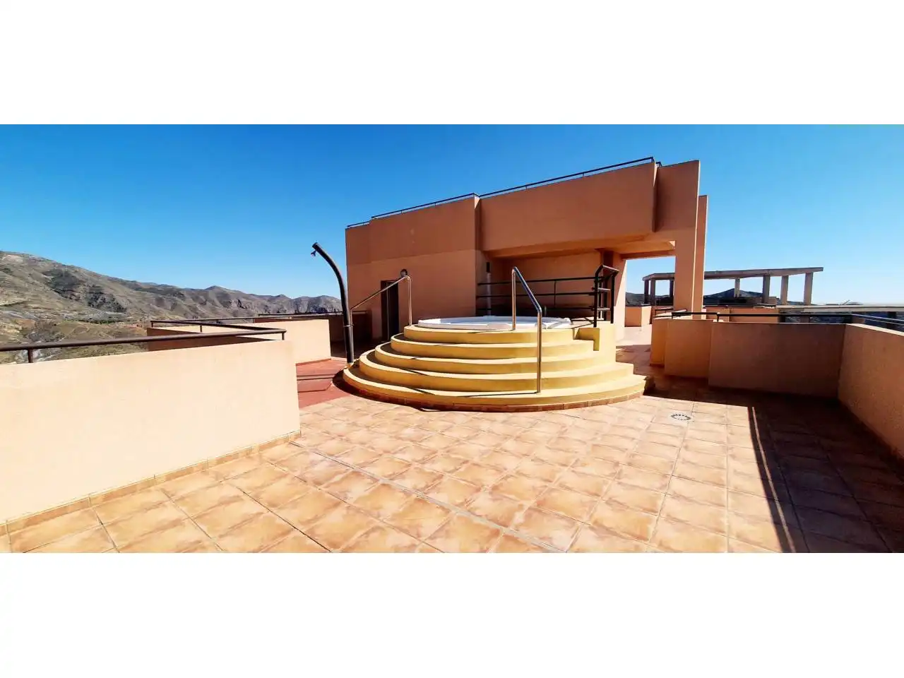 Terraza de Estudio en venta en Vícar con Calefacción, Terraza y Trastero