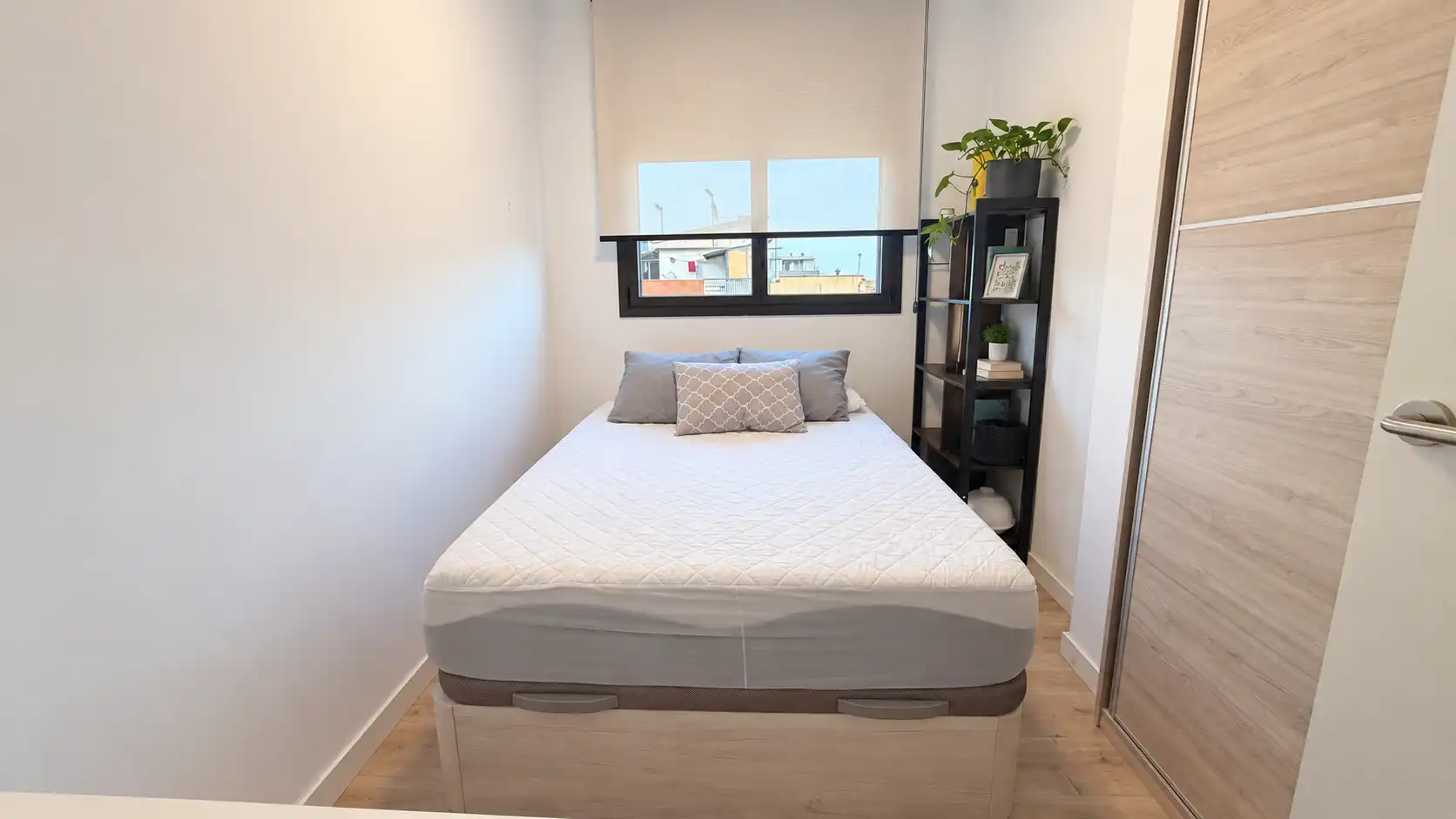 Habitación de Ático en venta en Barcelona con Aire acondicionado, Terraza y Balcón