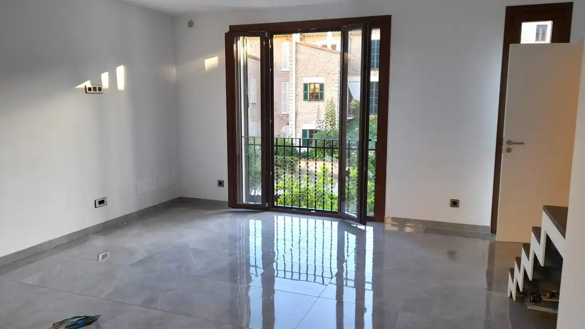 Semi-detached house with terrace for sale in Sóller, imagen 5