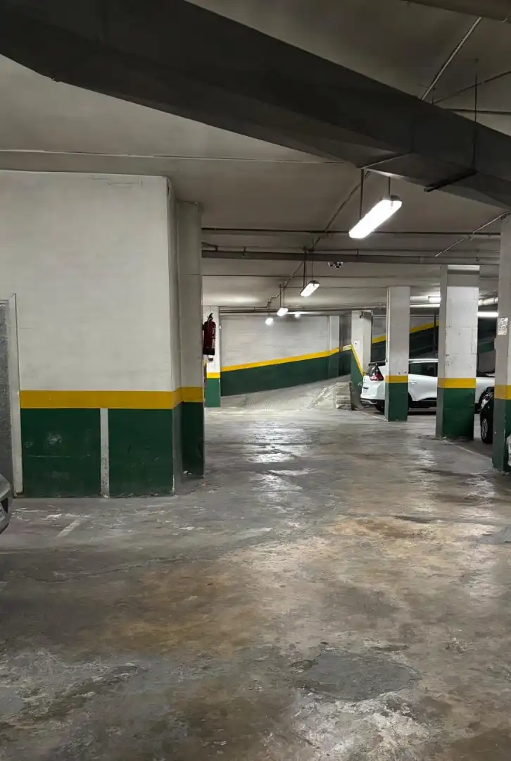 Parking de Garaje en venta en Badalona
