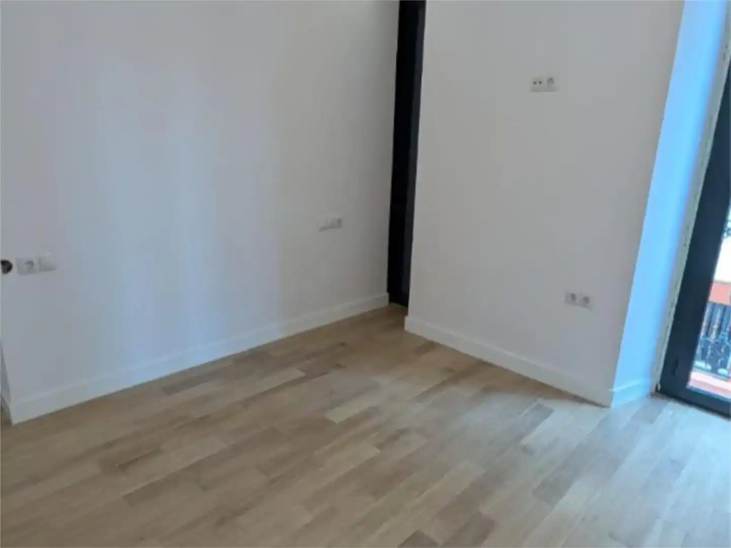 Schlafzimmer von Wohnung zum Verkauf in  Sevilla Capital mit Klimaanlage, Schwimmbad und Balkon