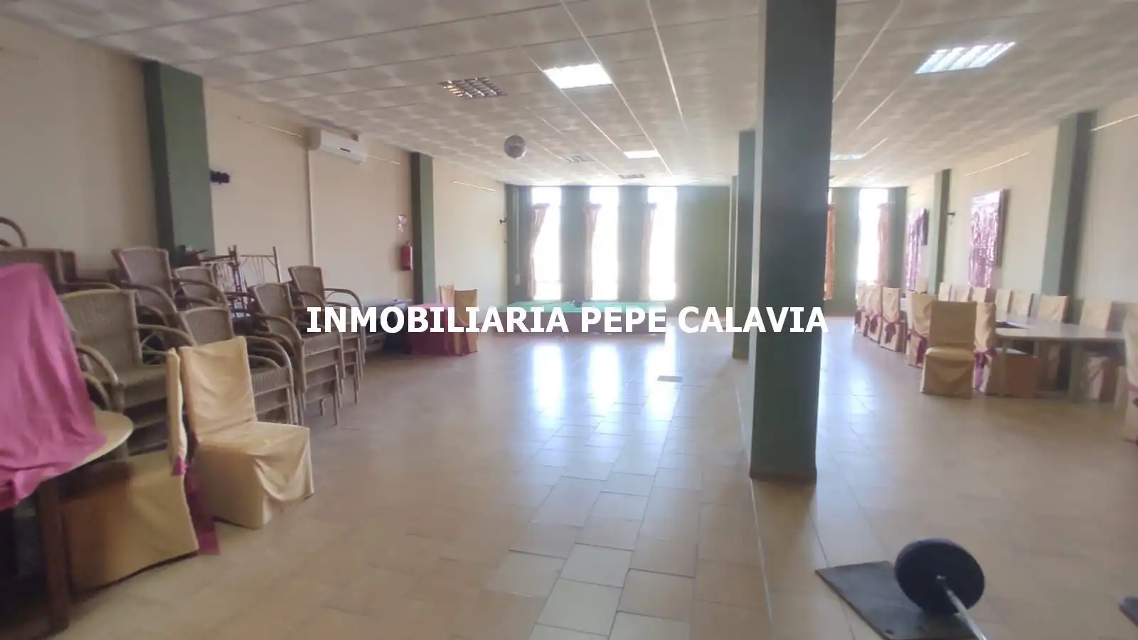 Local commercial à louer à Baeza, imagen 4