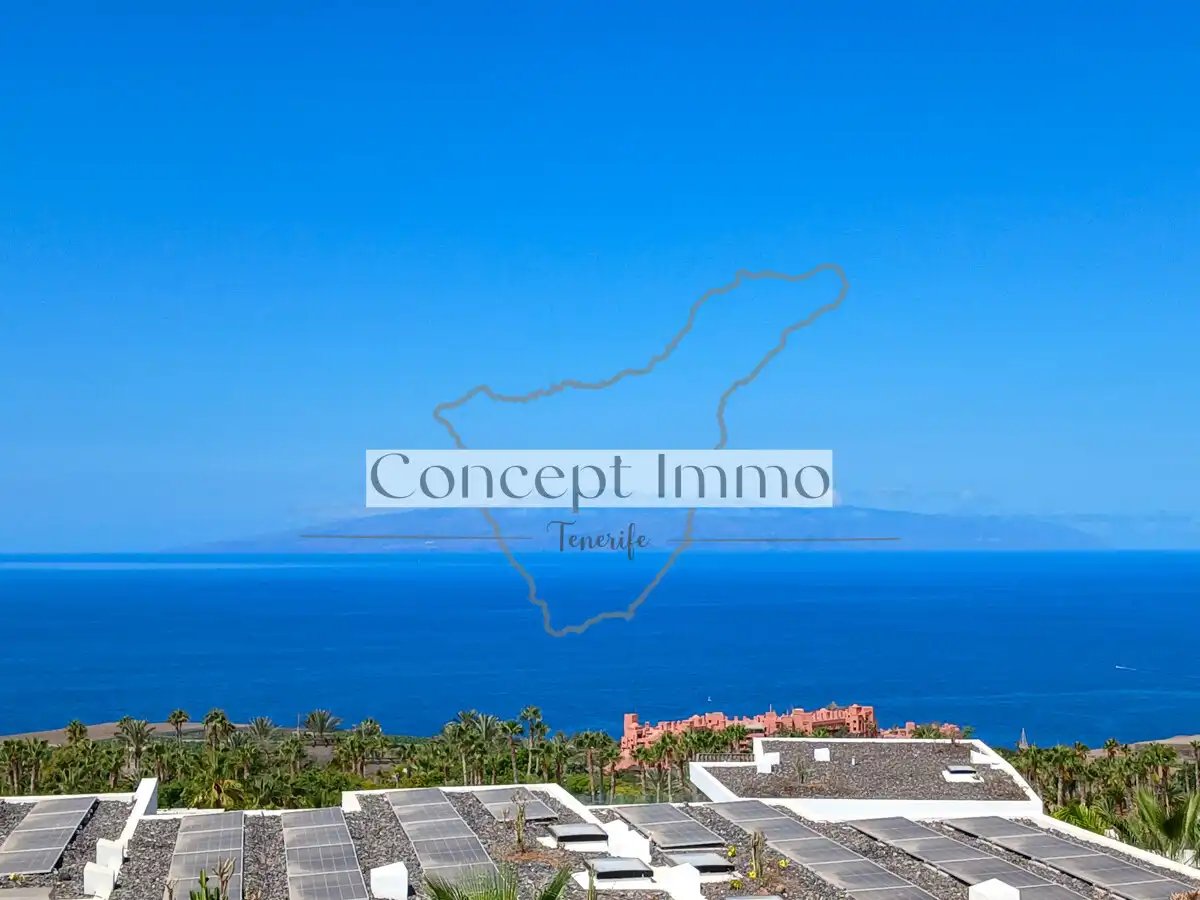Exterior view of Attic for sale in Guía de Isora  with Air Conditioner, Terrace and Storage room
