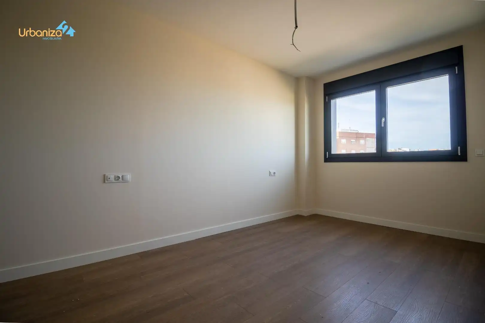 Bedroom of Flat for rent in Badajoz  with Private garden, Terrace and Community pool