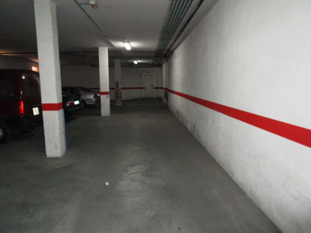 Garage to rent in Prosperidad - Delicias