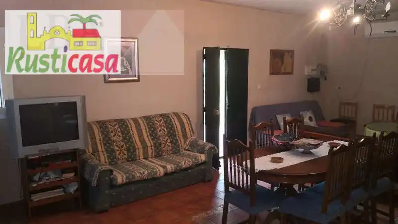 Sala de estar de Casa o chalet en venta en Bailén con Jardín privado, Trastero y Piscina