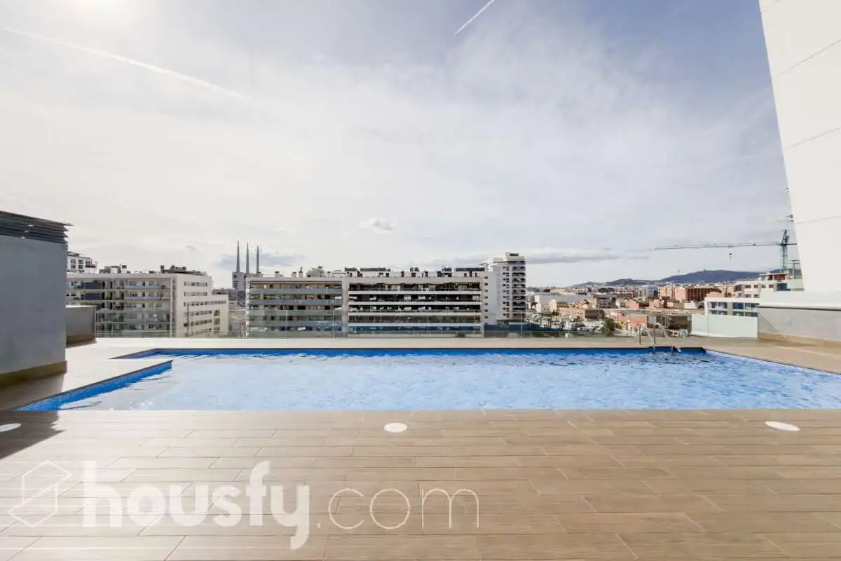 Piscina de Àtic en venda en Badalona amb Aire condicionat, Calefacció i Parquet