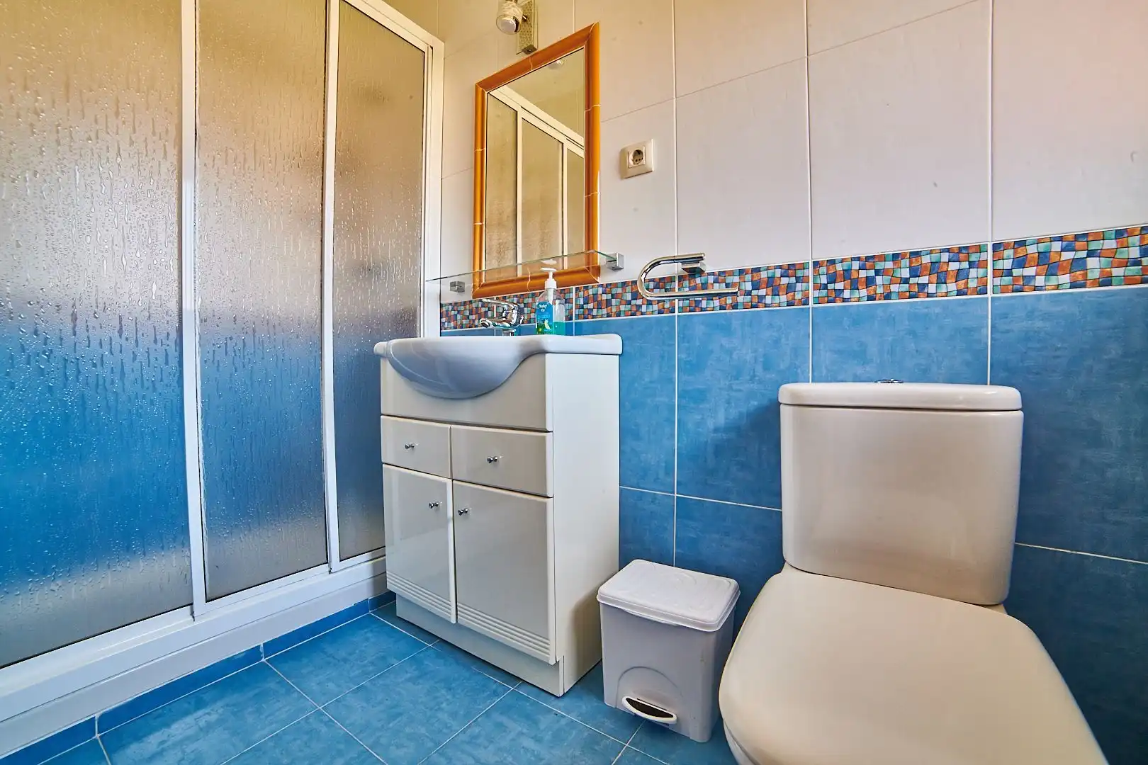 Baño de Casa o chalet en venta en Llanes con Calefacción, Jardín privado y Trastero