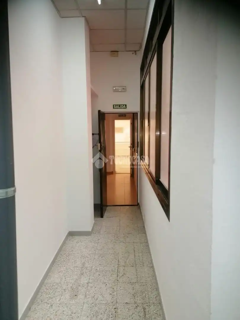 Local en venda en Móstoles amb Aire condicionat