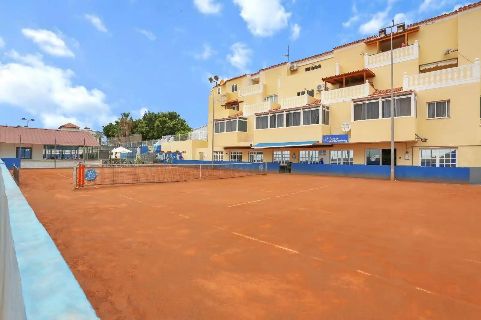 Vista exterior de Apartamento de alquiler en Arona con Terraza, Amueblado y Balcón